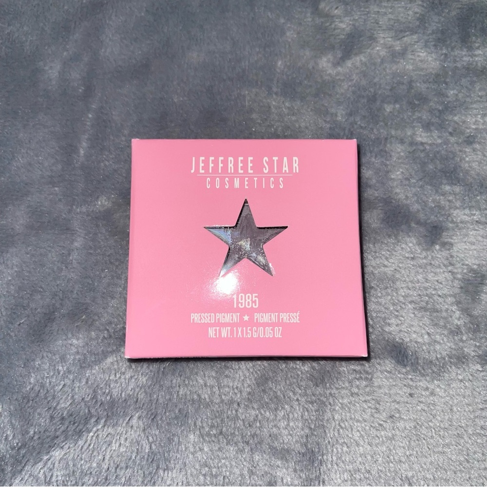 Jeffree Star Cosmetics 1985 Single Pressed Pigment.